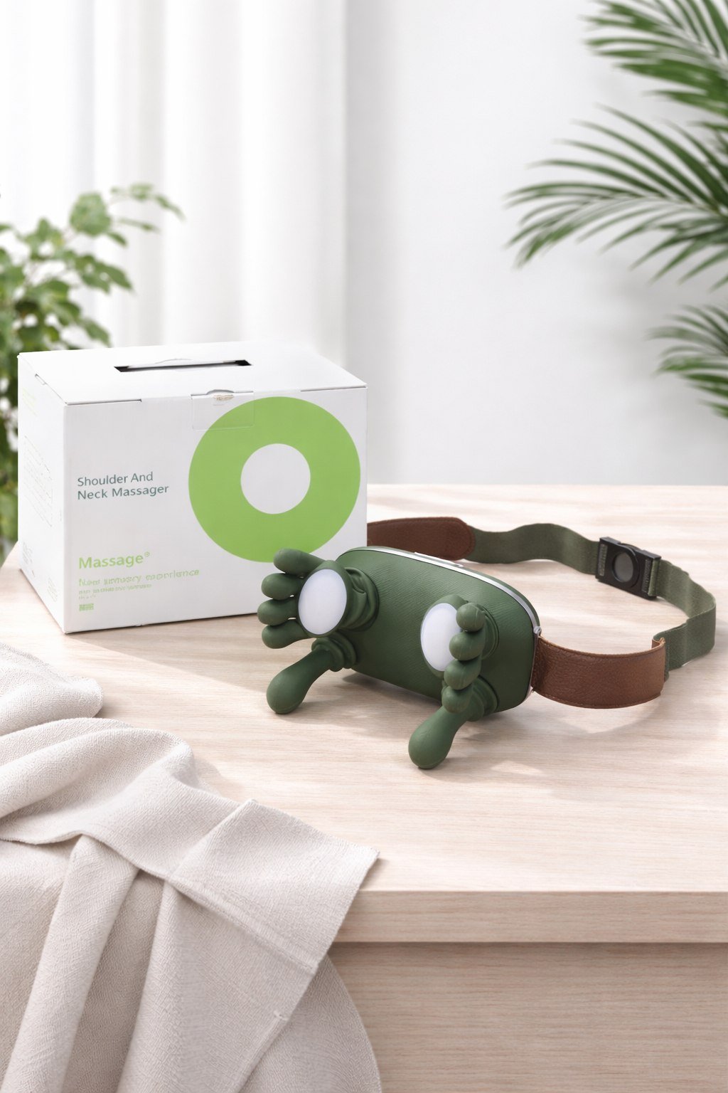 Bionic Heated Massager, Human Hand Design massager for Pain Relief